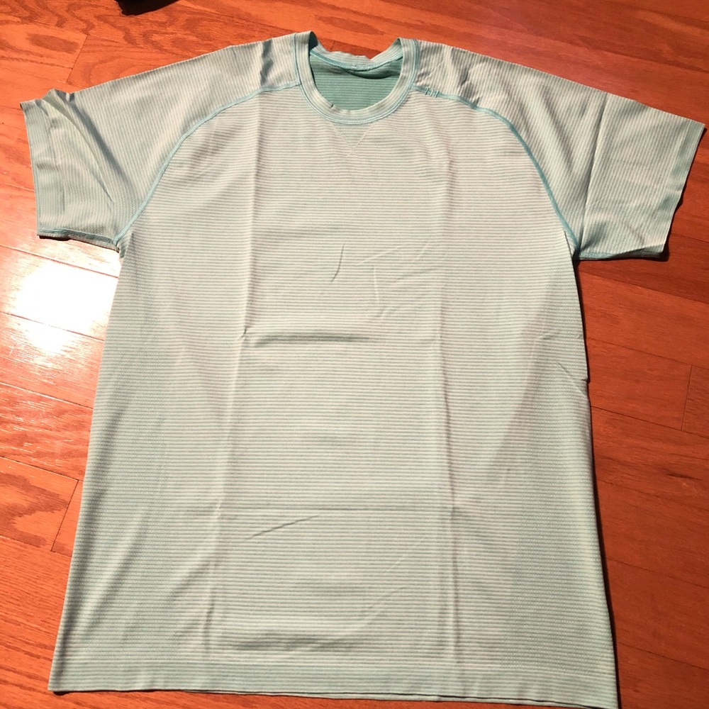 Lululemon Metal Vent Tech Shirt